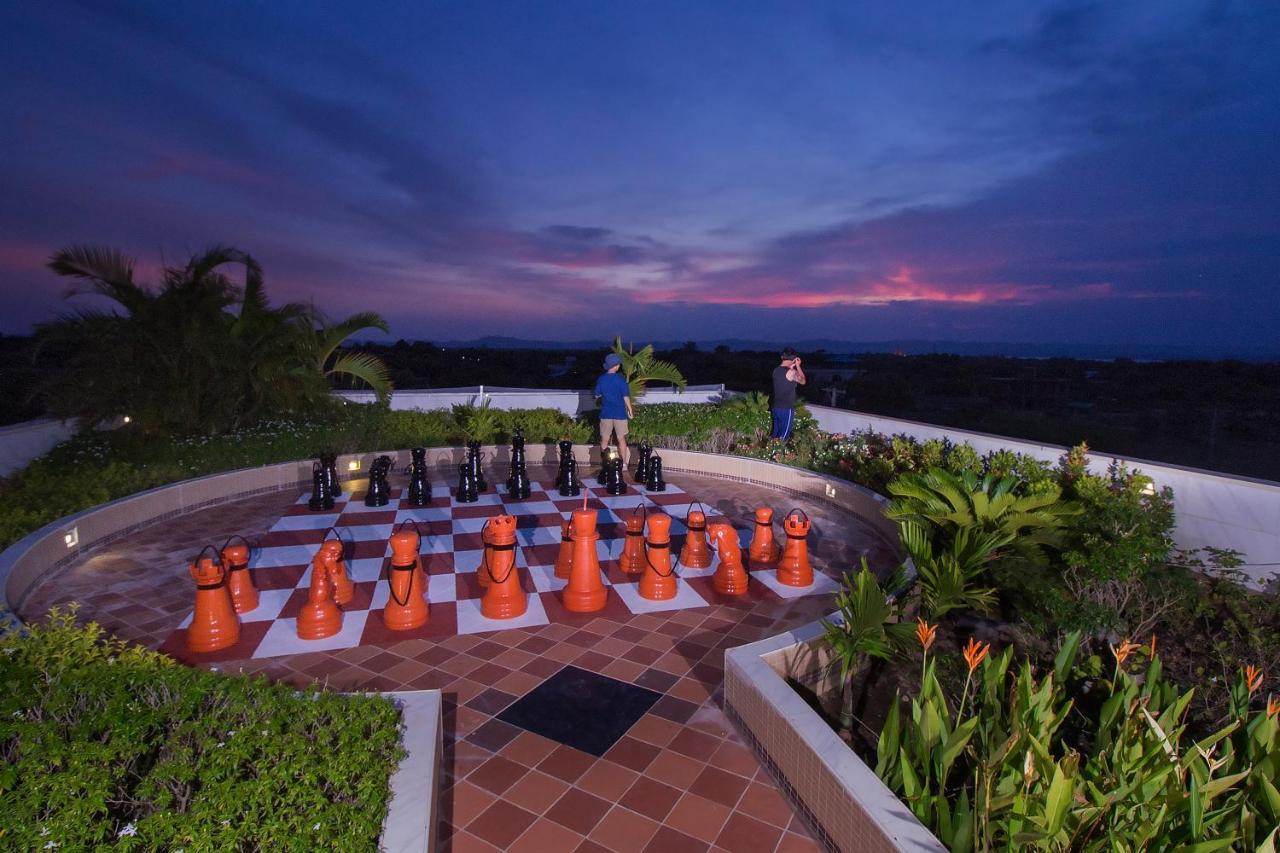 Sky View Hotel Bagan Exterior photo